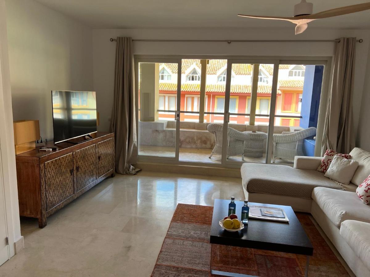 Apartamento Puerto Sotogrande Marina מראה חיצוני תמונה