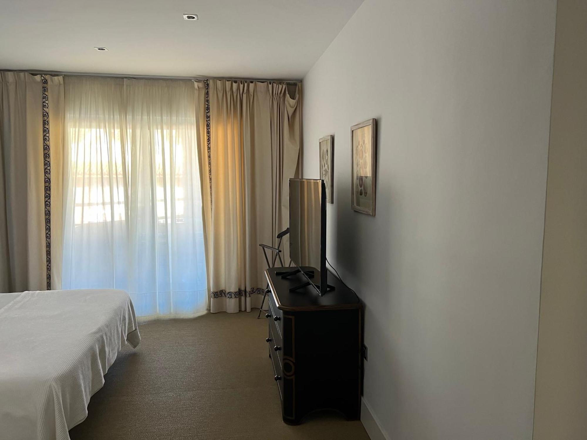 Apartamento Puerto Sotogrande Marina מראה חיצוני תמונה